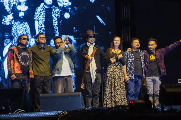 Papon Live — Curtain call, Bhopal